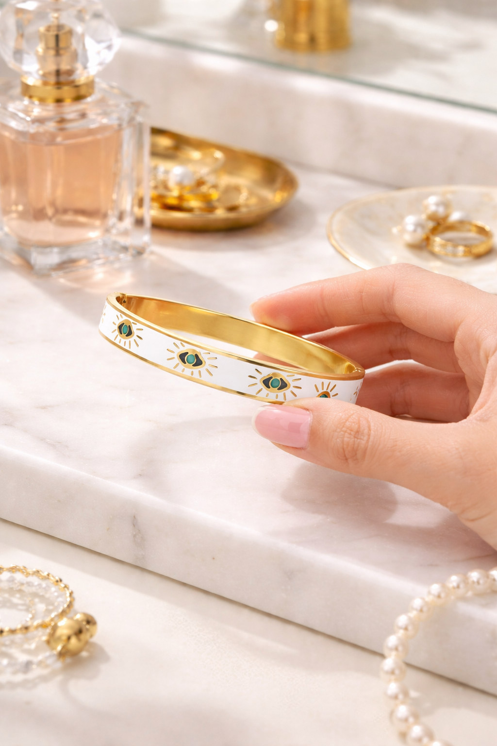 Mystique Jewelries White Vintage Evil Eye Enamel Gold Bangle Bracelet